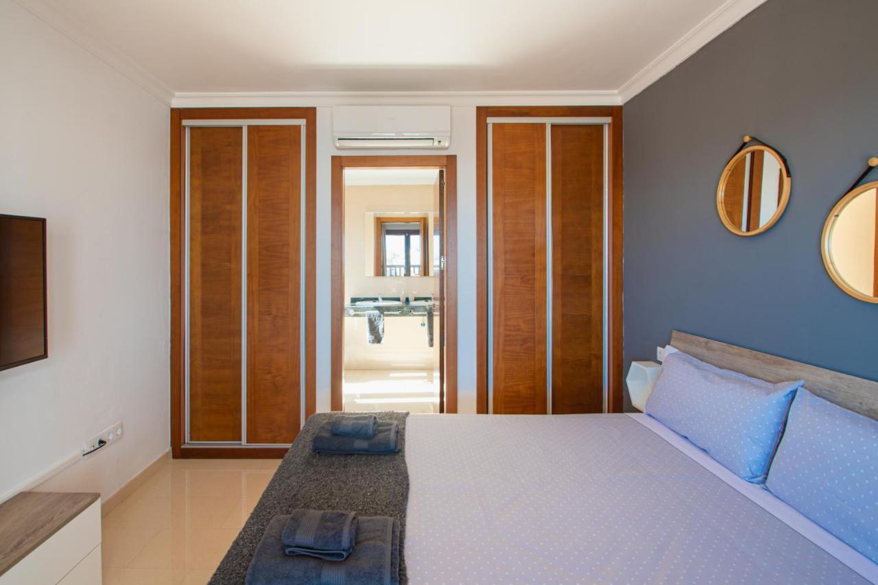Villa Cavendish With Sea Views And Heatable Pool Close To Flamingo Beach Playa Blanca  Exterior photo